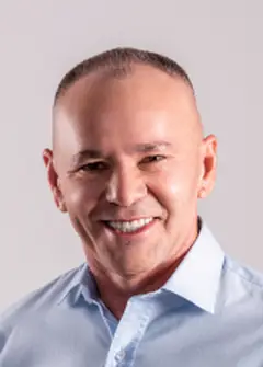 Foto de Alcides Fernandes